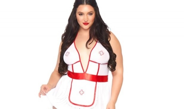 Platanomelón cae en el cliché de la enfermera sexy: “Diseño denigrante”